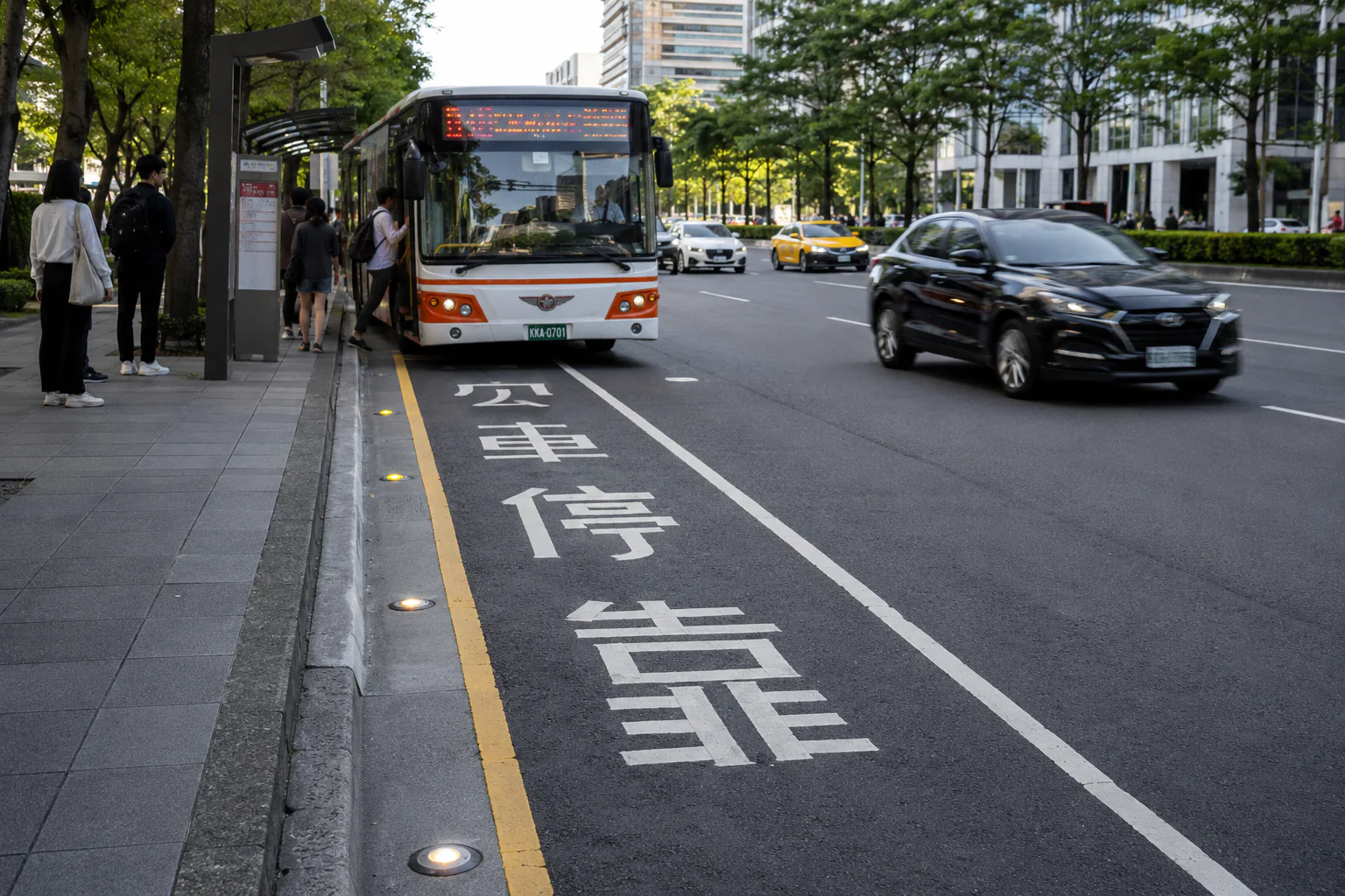 Automated Bus Stop Enforcement for an Urban Transit Zone in Taiwan