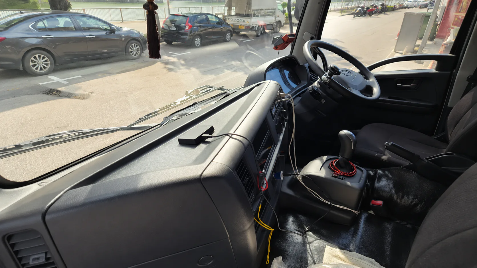 Automated Curbside Enforcement for a High-Demand Urban Parking Zone in Singapore — on-site photo 3