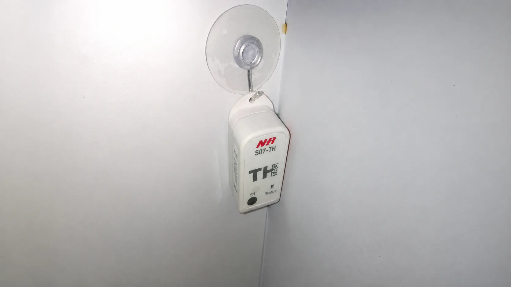Cold-Chain Monitoring for Blood Bag Logistics in Algeria — on-site photo 4