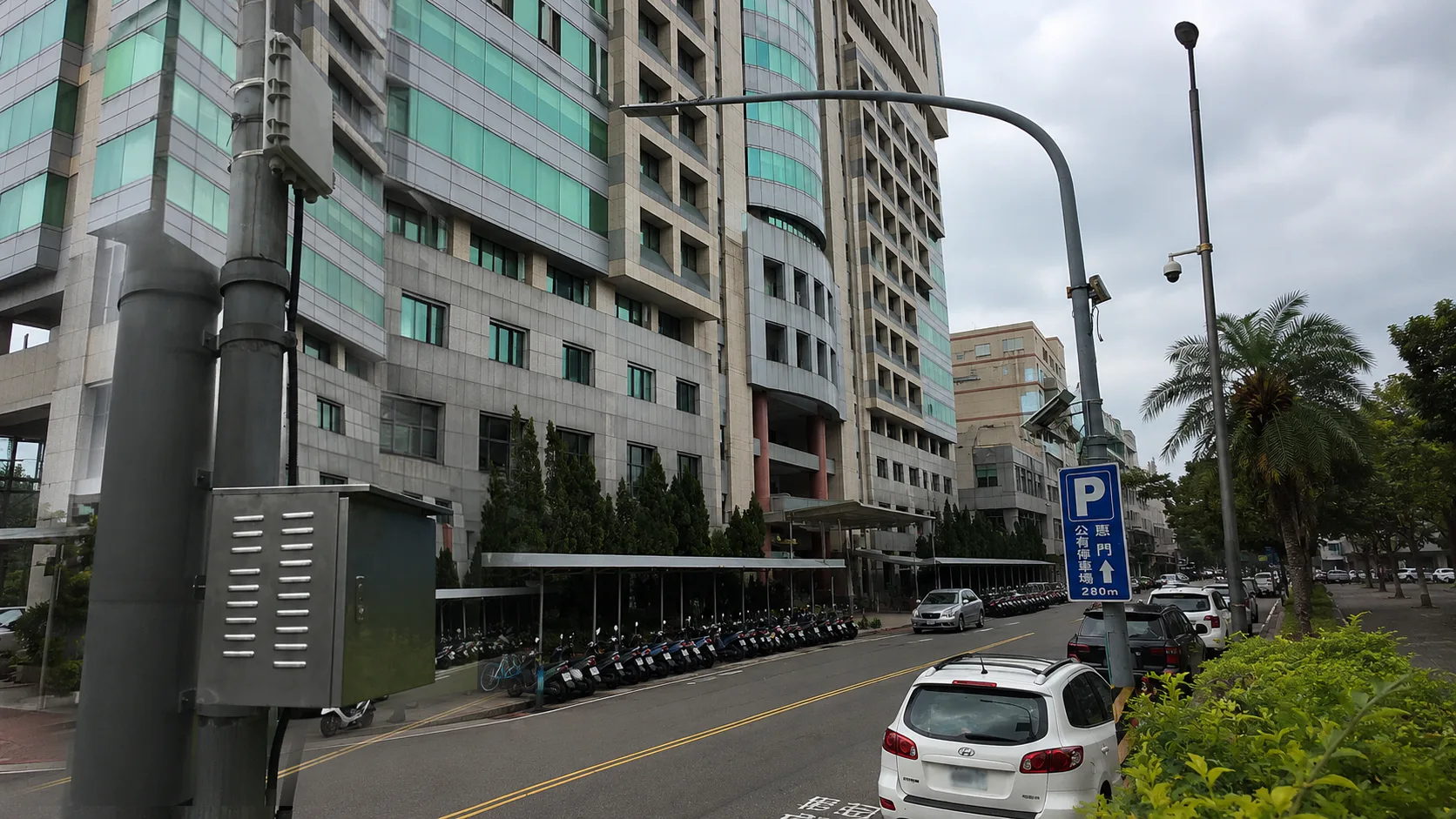 Smart Flood Monitoring: Early Drainage Warning for a Taiwan Industrial Park — on-site photo 1